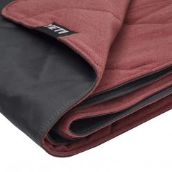 Yeti Lowlands Blanket