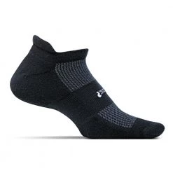 Feetures! High Performance Cushion No Show Tab Socks Men