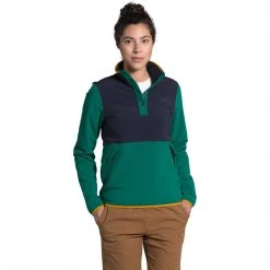 The North Face Women's Mountain Sweatshirt Pullover 3.0 - Clearance