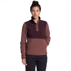The North Face Women's Mountain Sweatshirt Pullover 3.0 - Clearance