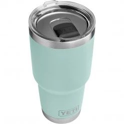 Yeti Rambler 30 Oz Tumbler With MagSlider Lid Camp & Hike