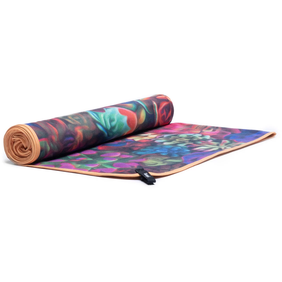 Rumpl Everywhere Towel Camp & Hike 12 Rumpl Everywhere Towel Camp & Hike