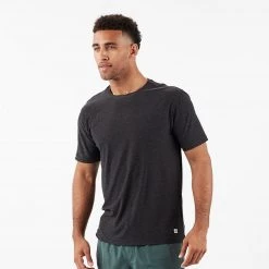 Vuori Men's Strato Tech Tee