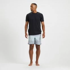 Vuori Men's Cruise Boardshort
