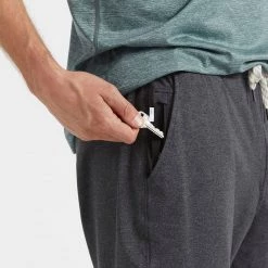 Vuori Men's Ponto Short